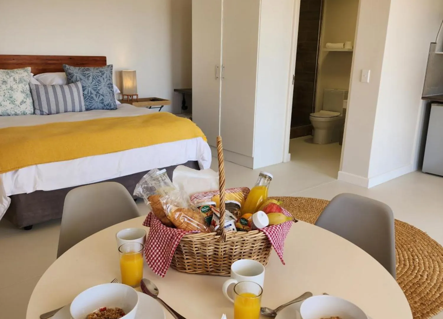 The Tides Bed & Breakfast Simonʼs Town 0*,